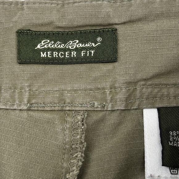 Eddie Bauer Shorts Mercer Fit Women's Size 4 Olive Green Rip Stop Stretch - Picture 4 of 10